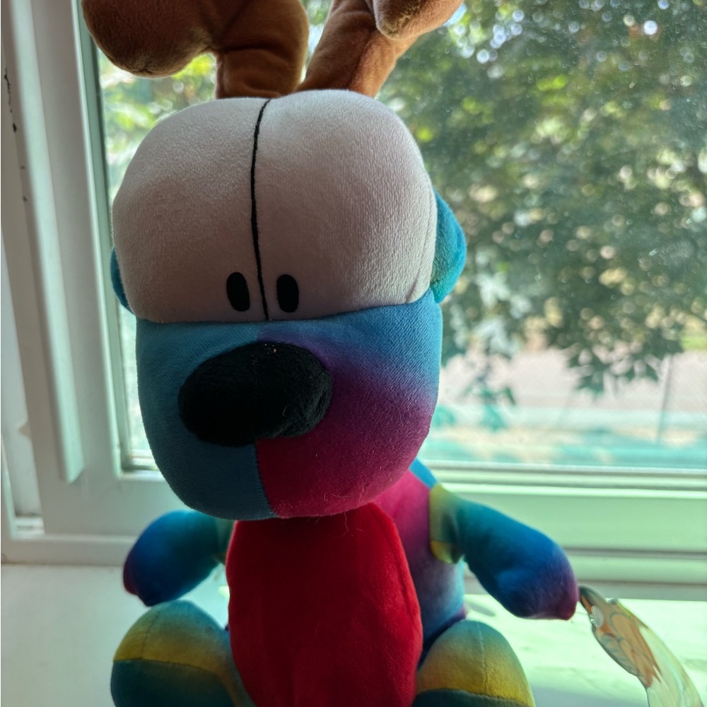 Odie from Garfield plushie